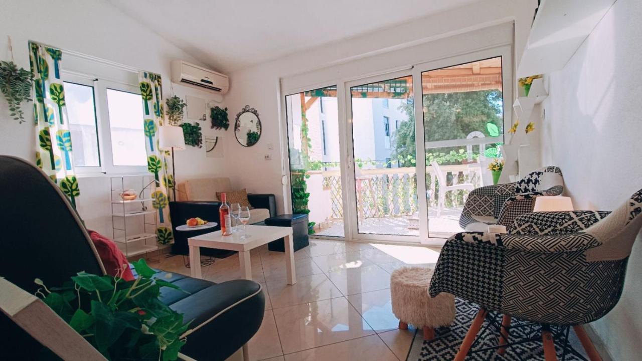 Beach Apartment With Beach Chairs N.1 尤塔哈 外观 照片
