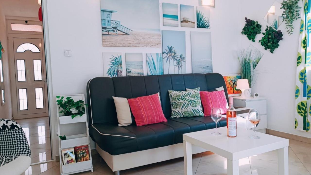 Beach Apartment With Beach Chairs N.1 尤塔哈 外观 照片