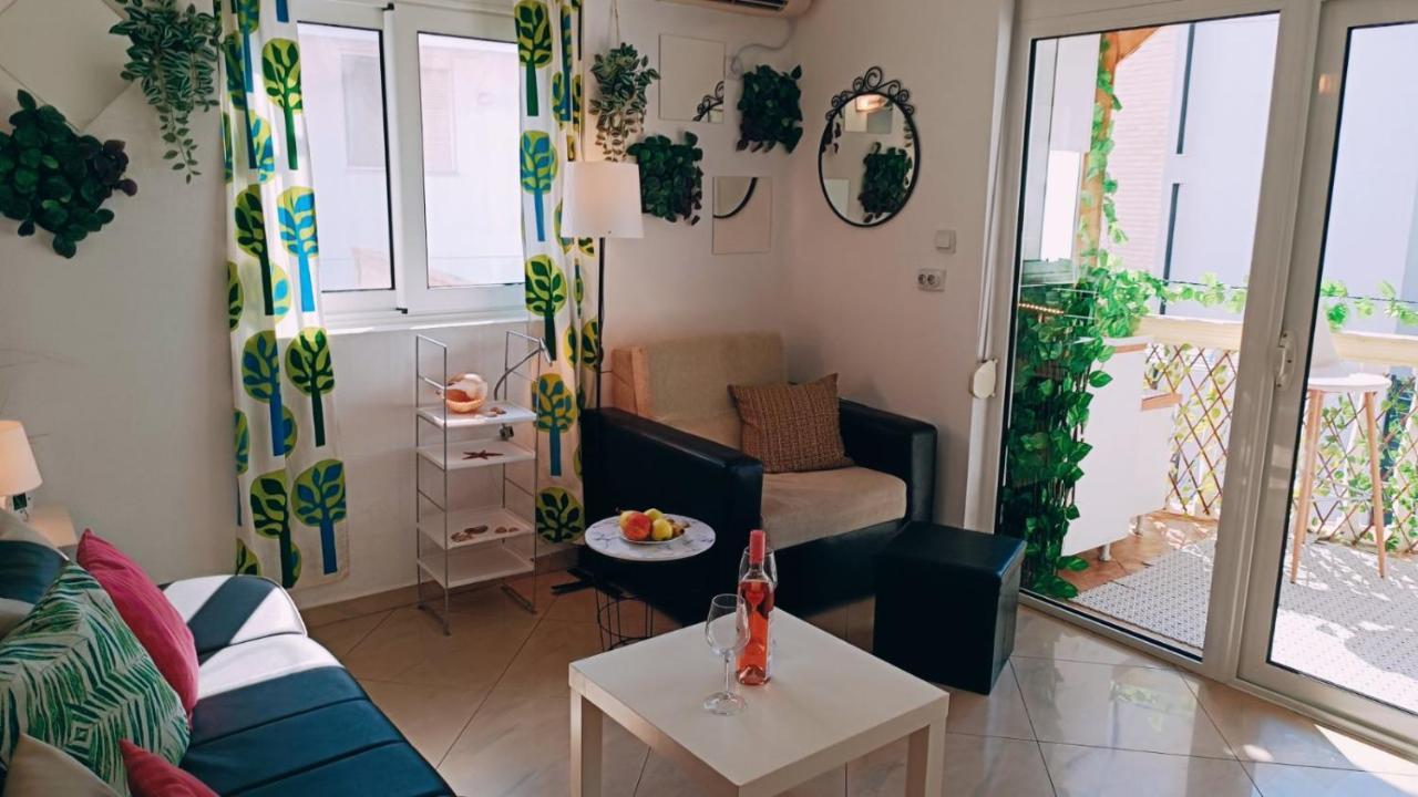 Beach Apartment With Beach Chairs N.1 尤塔哈 外观 照片