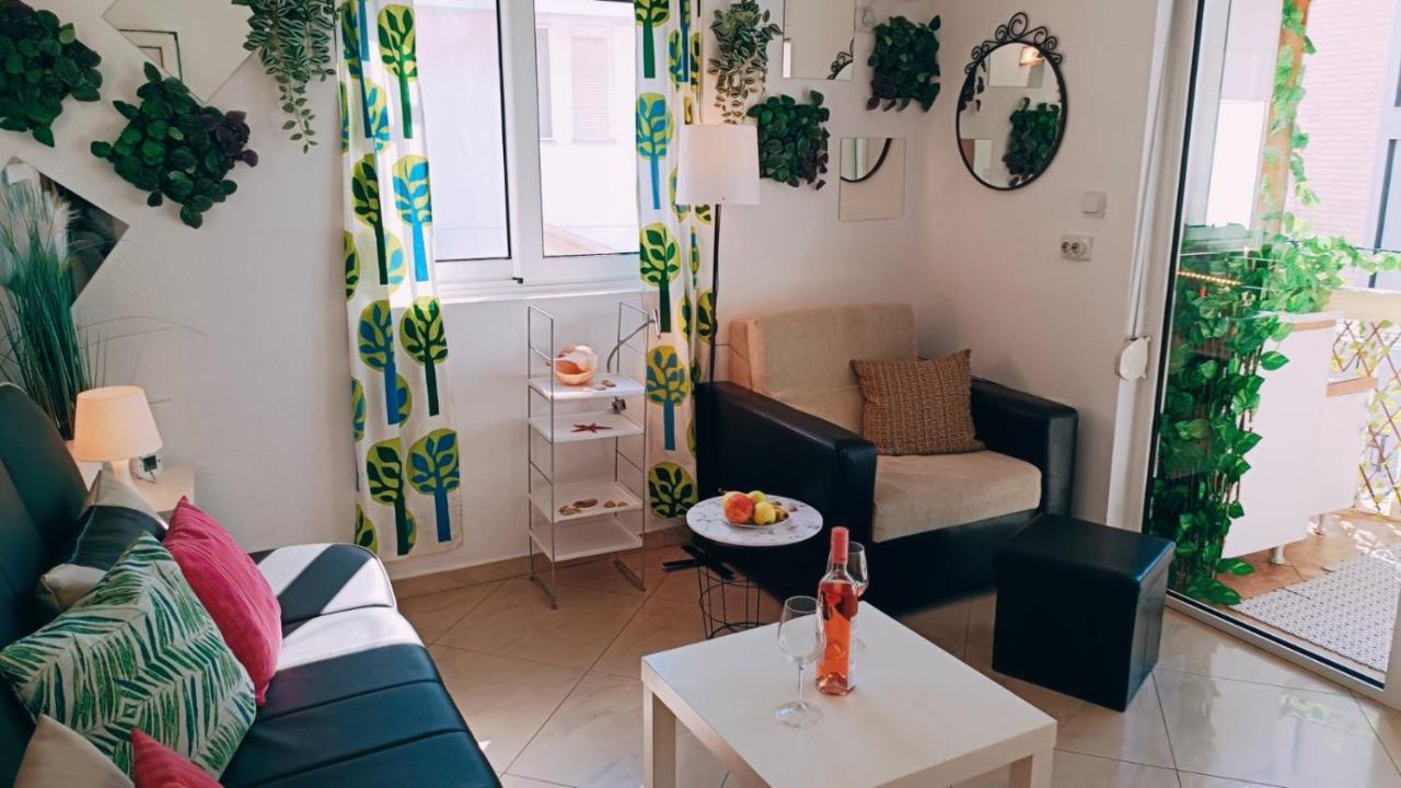 Beach Apartment With Beach Chairs N.1 尤塔哈 外观 照片