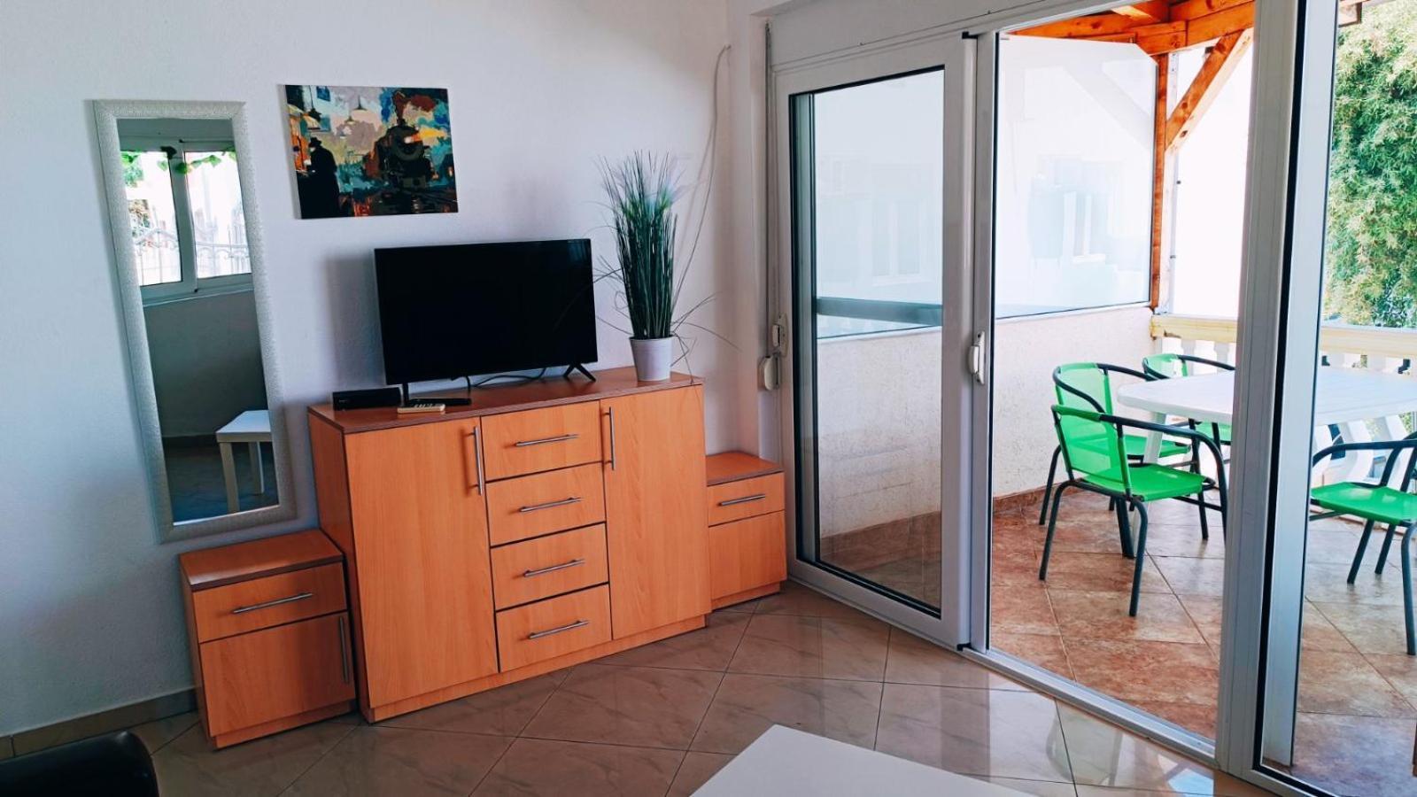 Beach Apartment With Beach Chairs N.1 尤塔哈 客房 照片