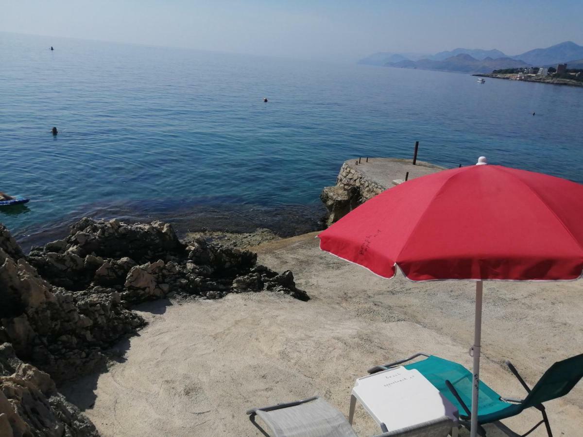 Beach Apartment With Beach Chairs N.1 尤塔哈 外观 照片